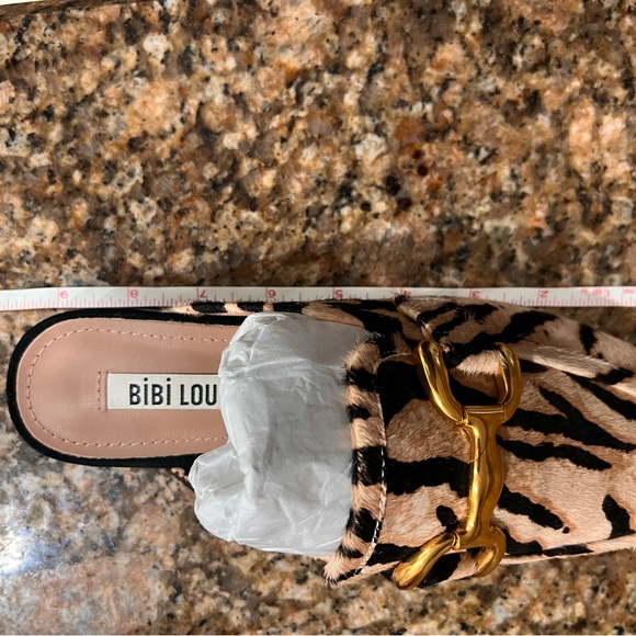 Bibi Lou Women's Slip-On Shoes - Picture 7 of 7